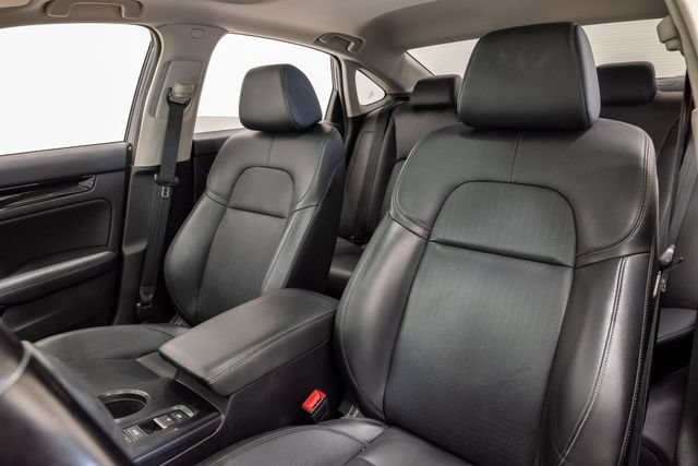 Used 2022 Honda Civic Touring image 11