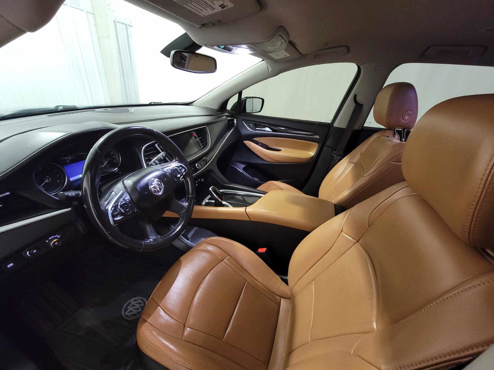 Used 2020 Buick Enclave Essence w/ Sport Touring Edition image 13