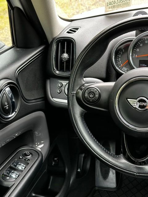 Used 2018 MINI Cooper Countryman S FWD image 25