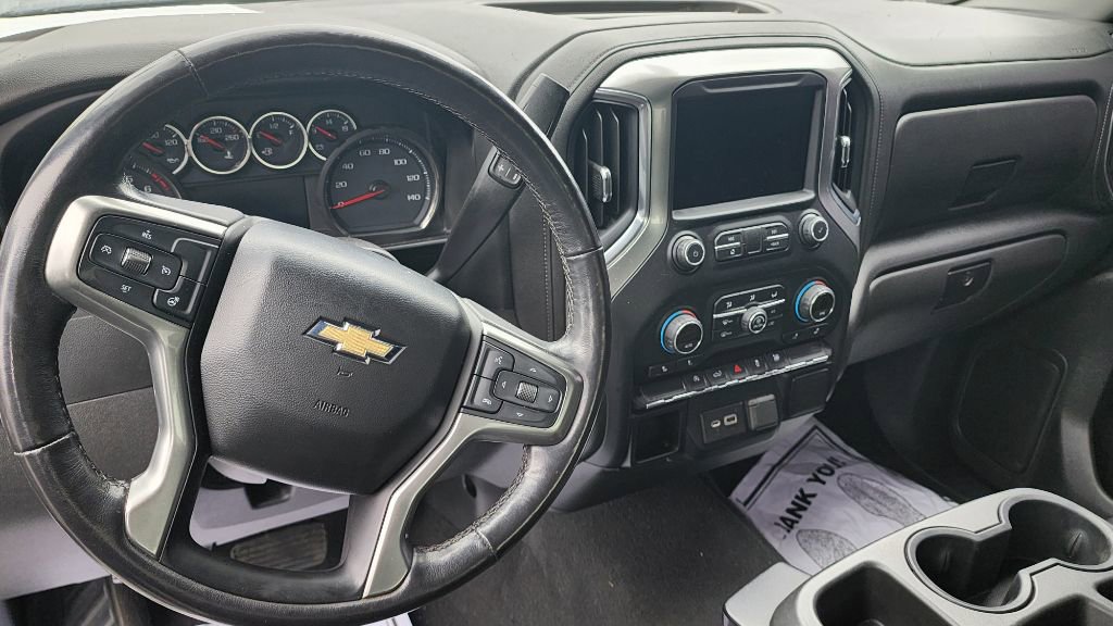 Used 2019 Chevrolet Silverado 1500 LT w/ All-Star Edition image 11