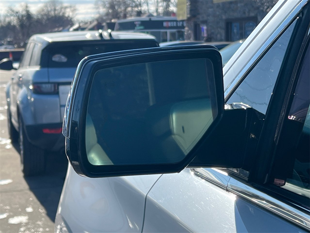 Used 2016 GMC Yukon SLT w/ Open Road Package image 23