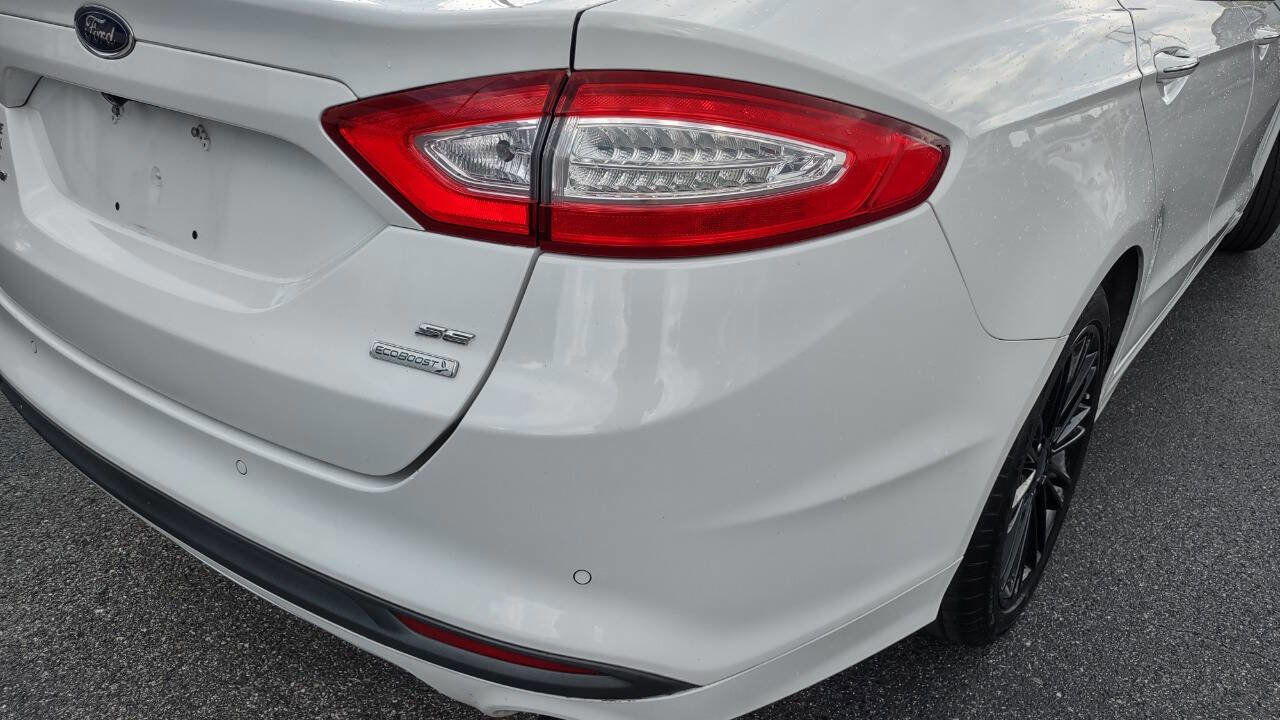 Used 2016 Ford Fusion SE w/ Equipment Group 202A image 34