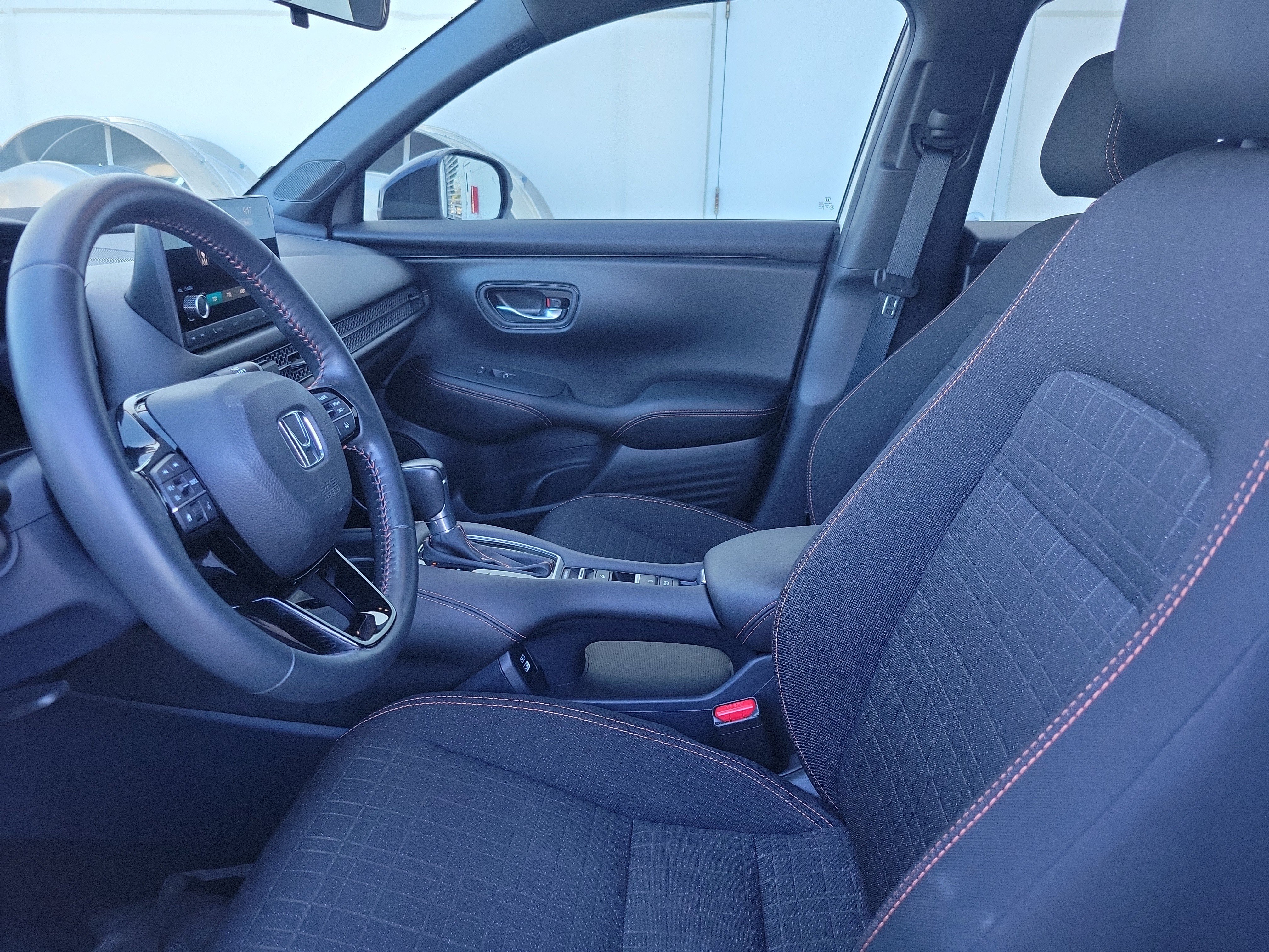 Used 2023 Honda HR-V Sport image 22