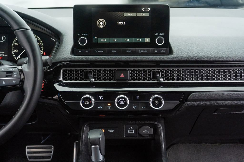 Certified 2024 Honda Civic Sport image 22