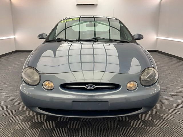 Used 1999 Ford Taurus SE image 2