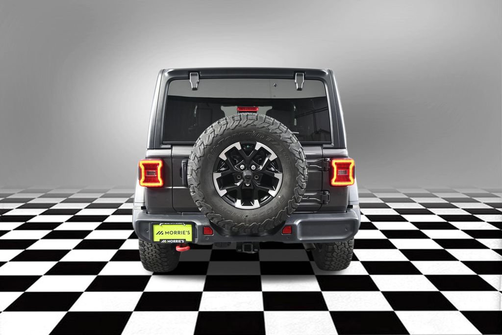Used 2024 Jeep Wrangler Unlimited Rubicon w/ Dual Top Group AWD/4WD image 6