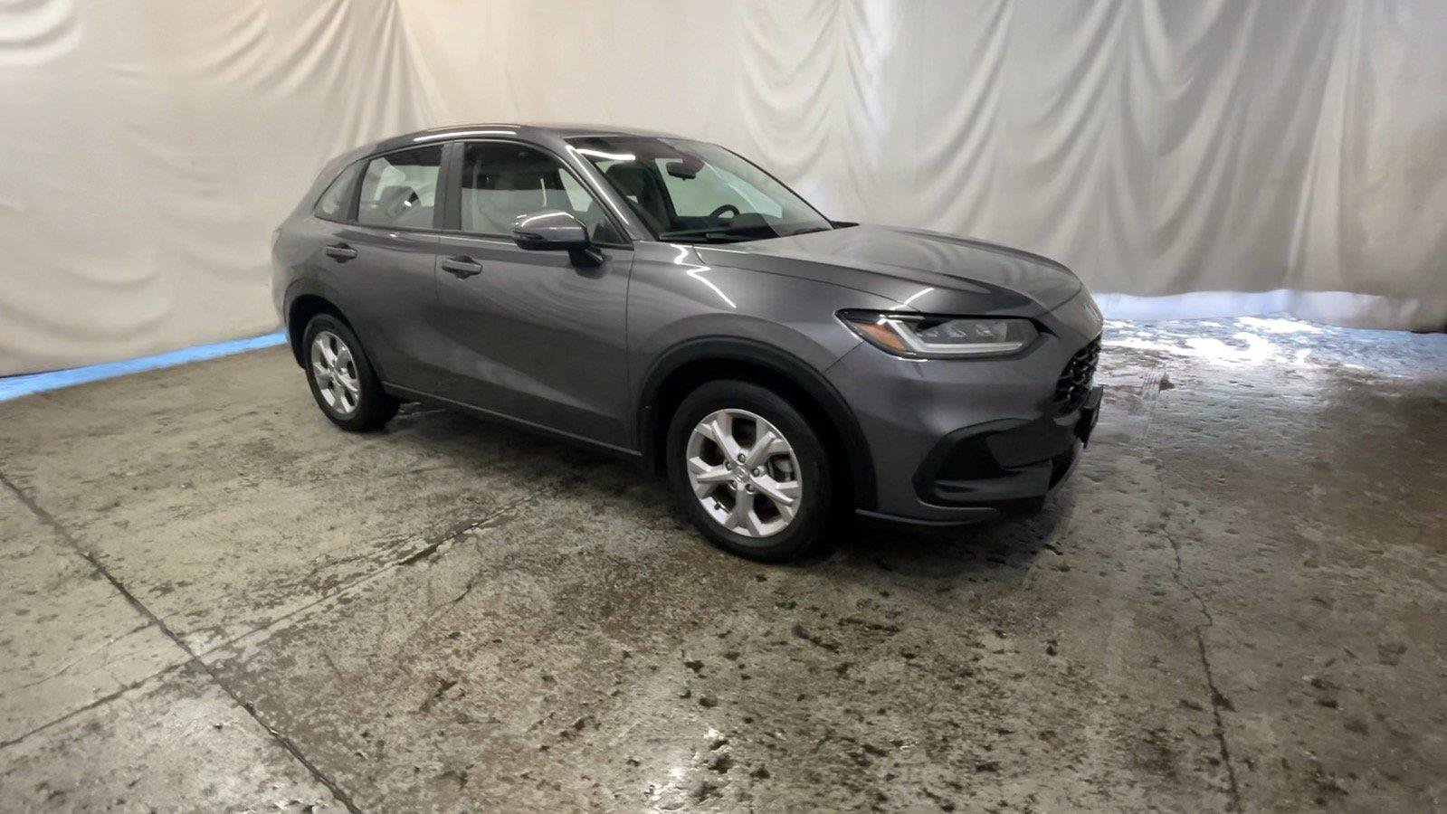 Certified 2024 Honda HR-V LX image 3