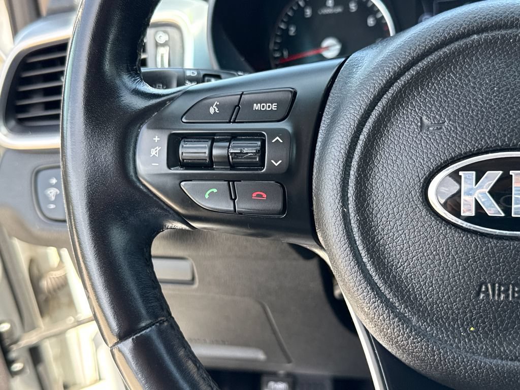 Used 2016 Kia Sorento EX FWD image 14