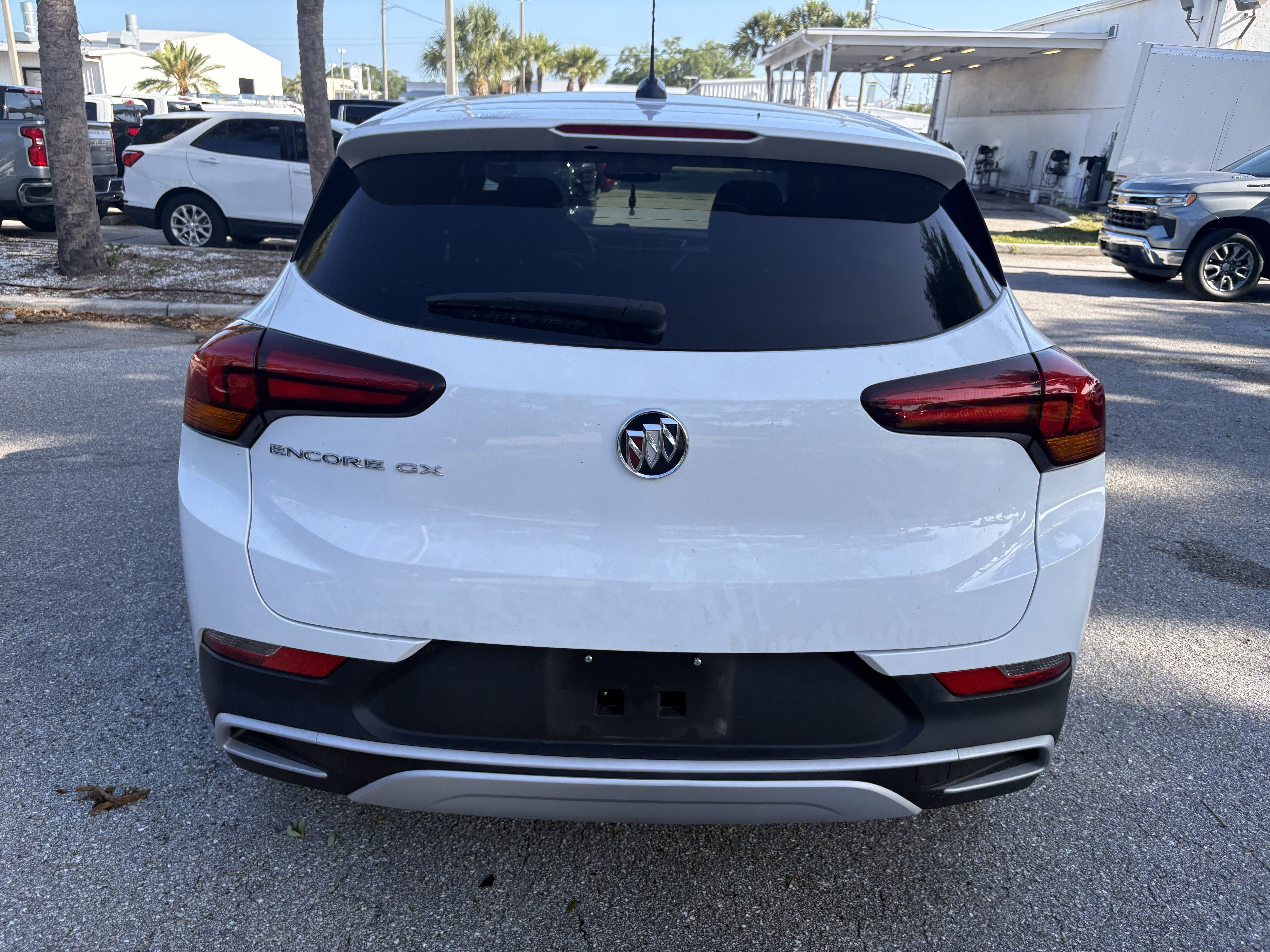 Used 2023 Buick Encore GX Preferred image 7