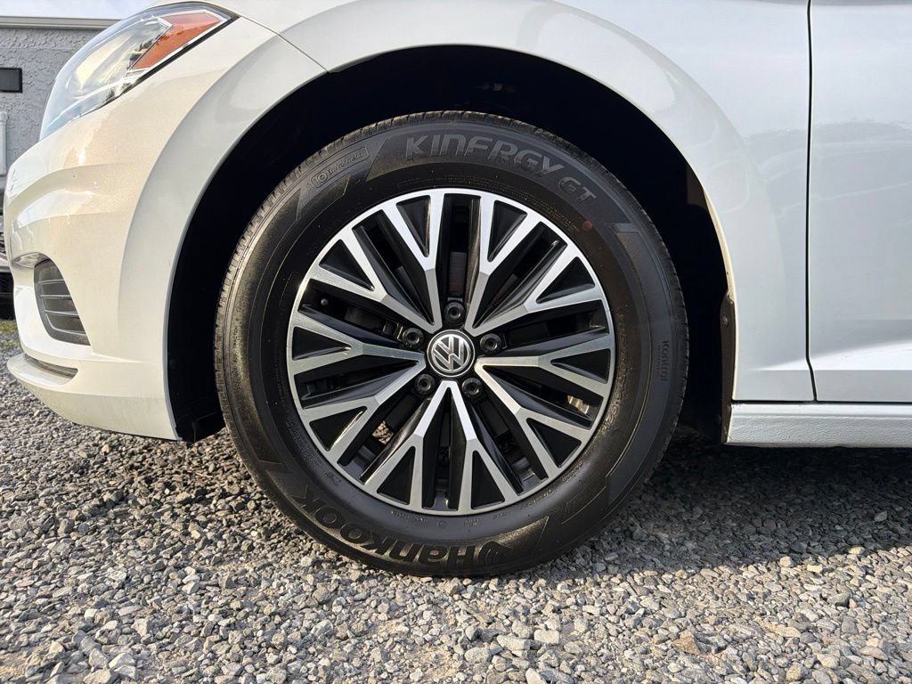 Used 2019 Volkswagen Jetta SE FWD image 6