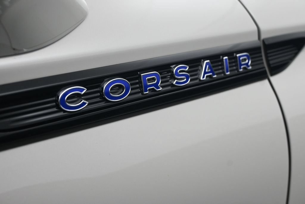 Used 2021 Lincoln Corsair Grand Touring w/ Equipment Group 301A AWD/4WD image 15