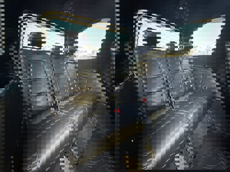 Used 2021 Lincoln Navigator Reserve w/ Luxury Package image 16