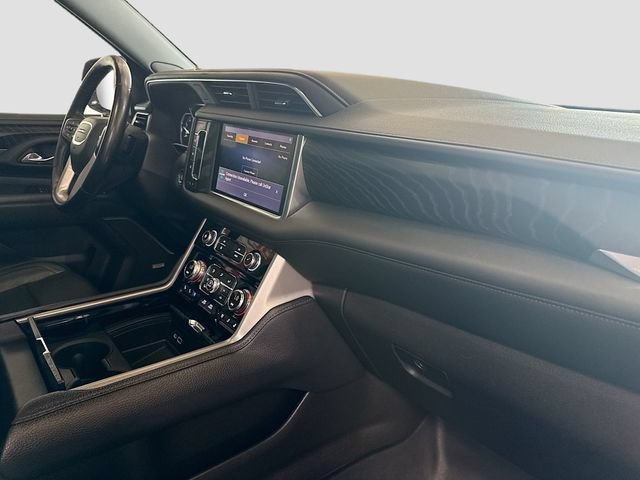 Used 2021 GMC Yukon XL Denali w/ Denali Premium Package AWD/4WD image 31