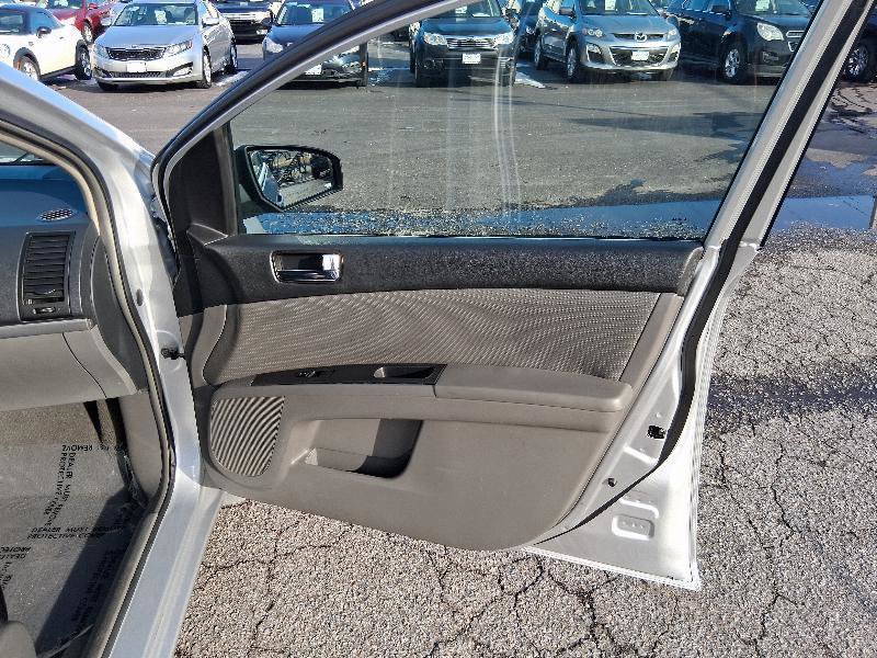 Used 2009 Nissan Sentra 2.0 SL FE+ FWD image 16