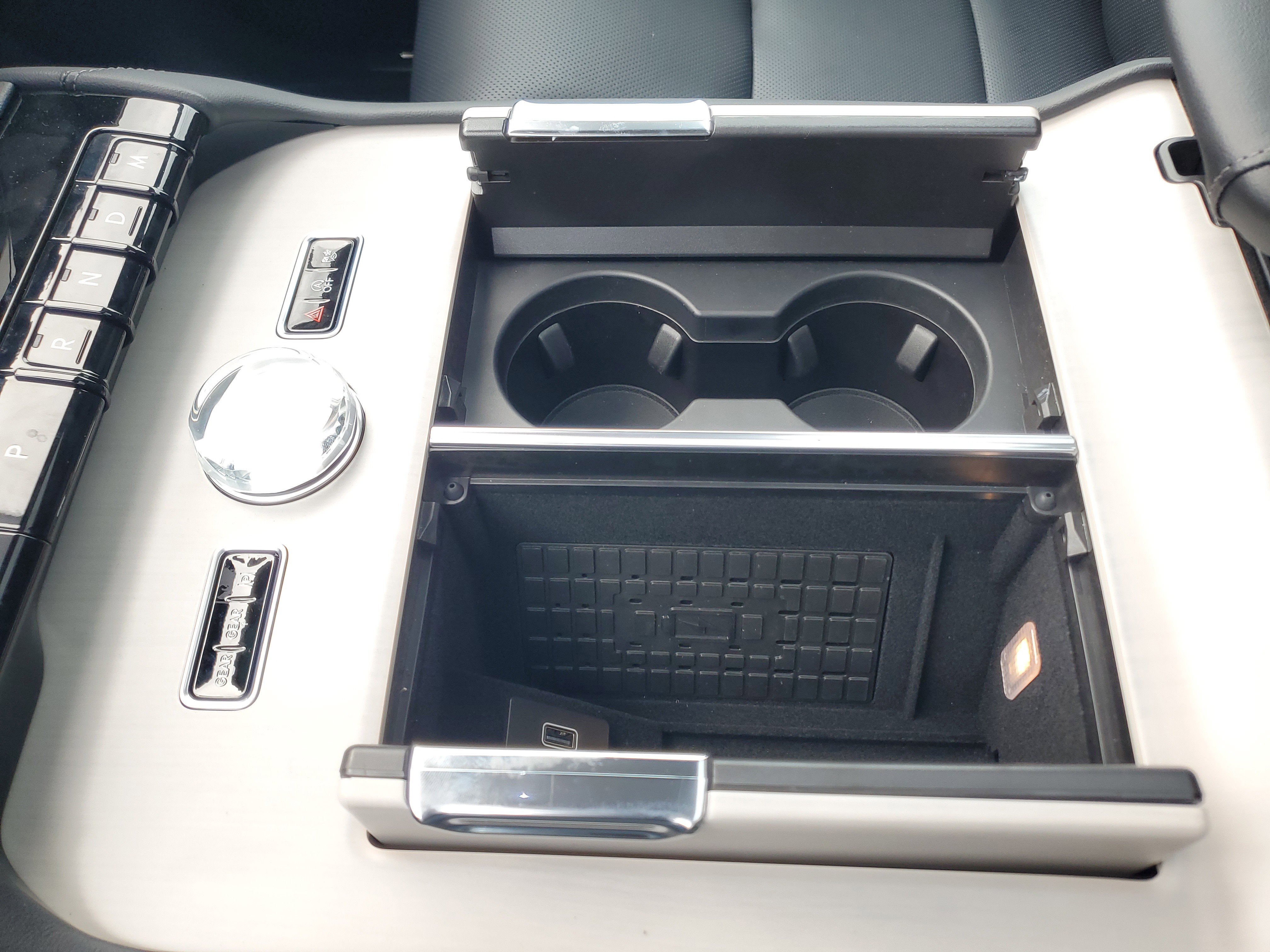 New 2025 Lincoln Navigator L Reserve w/ Jet Appearance Package image 26