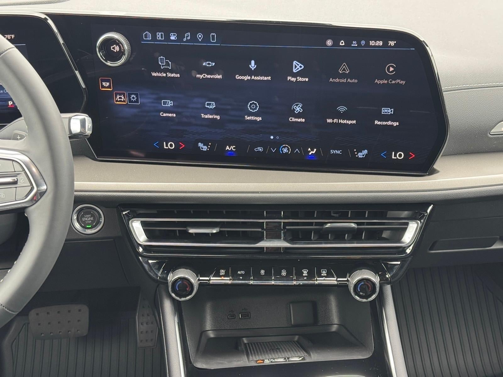 New 2027 Chevrolet Traverse LT w/ Driver Confidence Package AWD/4WD image 8