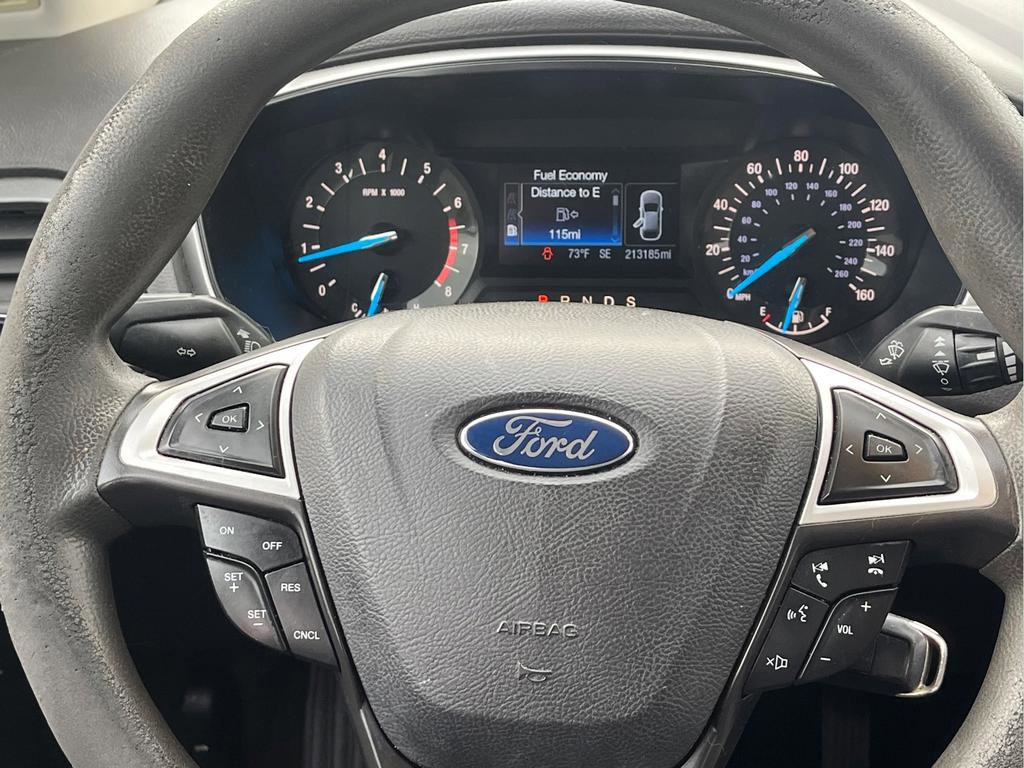 Used 2014 Ford Fusion SE image 22