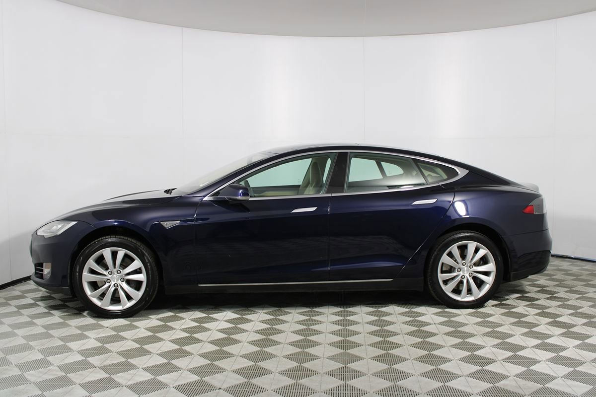 Used 2013 Tesla Model S Performance RWD image 66
