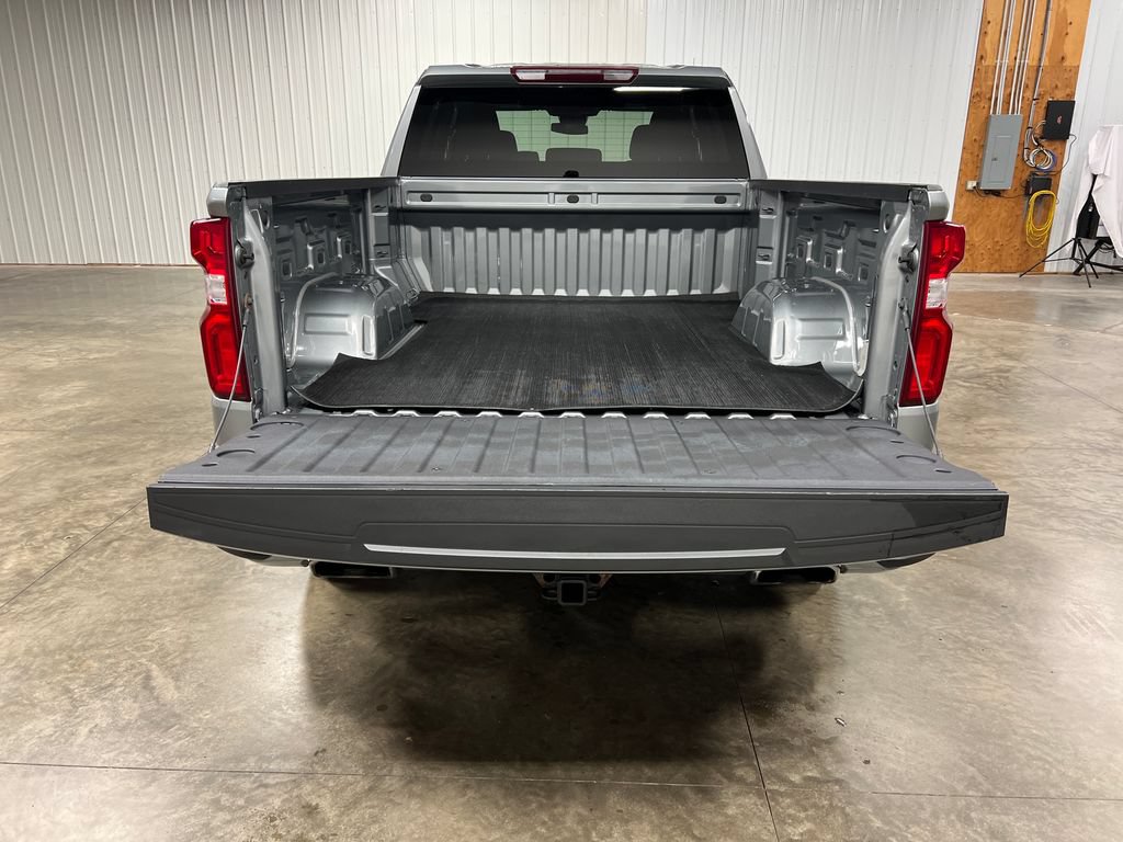 Certified 2023 Chevrolet Silverado 1500 RST w/ Z71 Off-Road Package AWD/4WD image 12