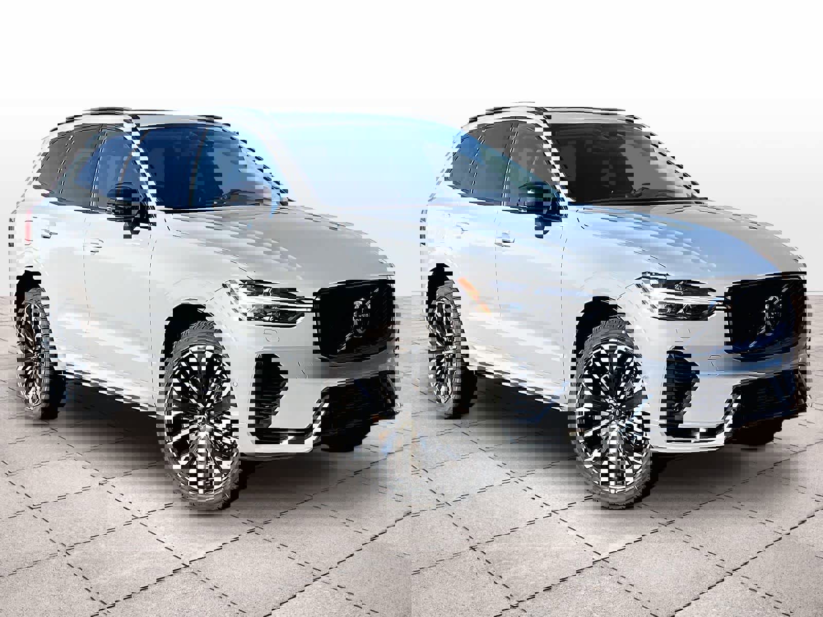 New 2026 Volvo XC60 T8 Ultra w/ Climate Package image 2