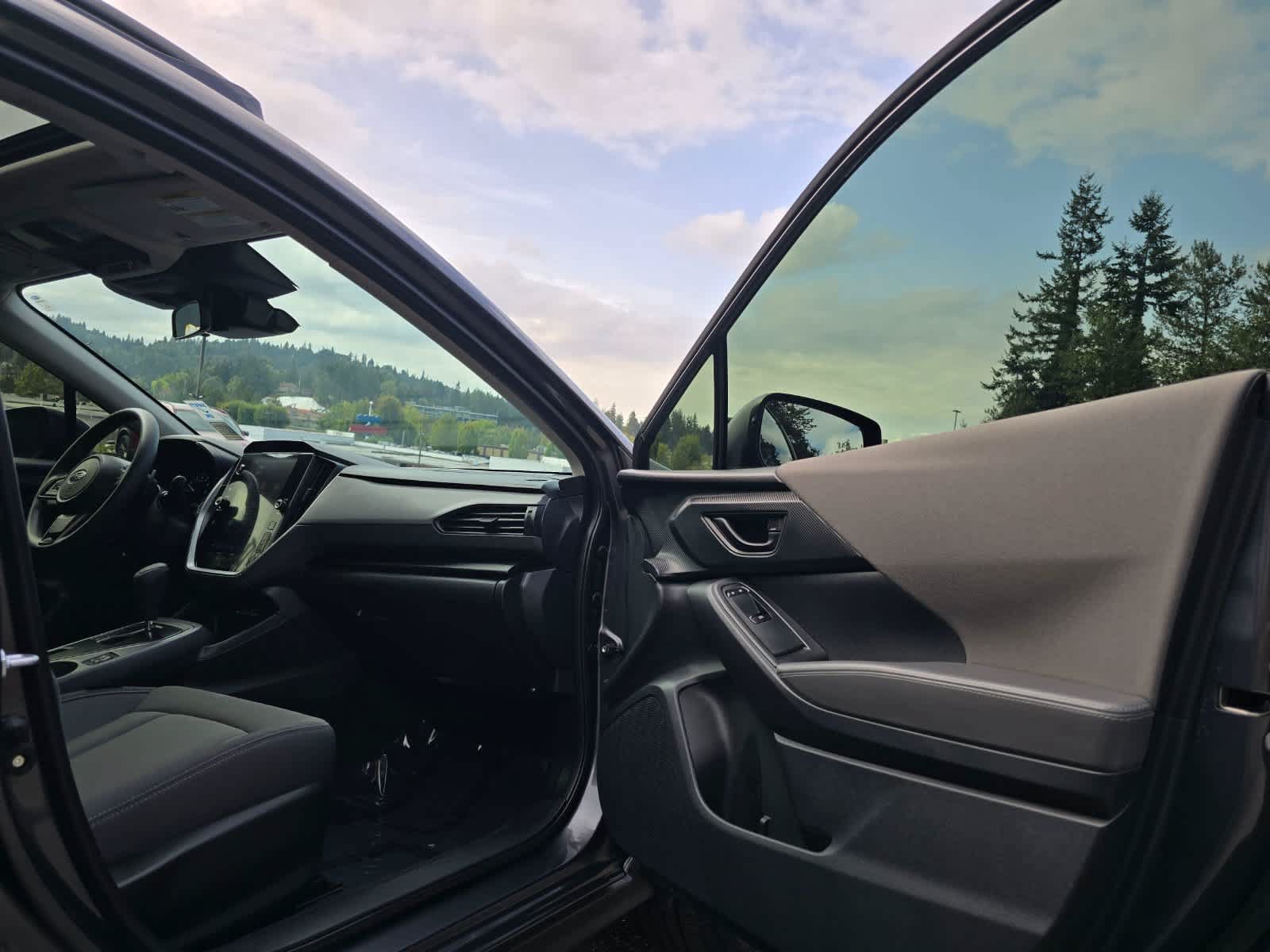 Certified 2025 Subaru Crosstrek 2.5i Premium AWD/4WD image 28
