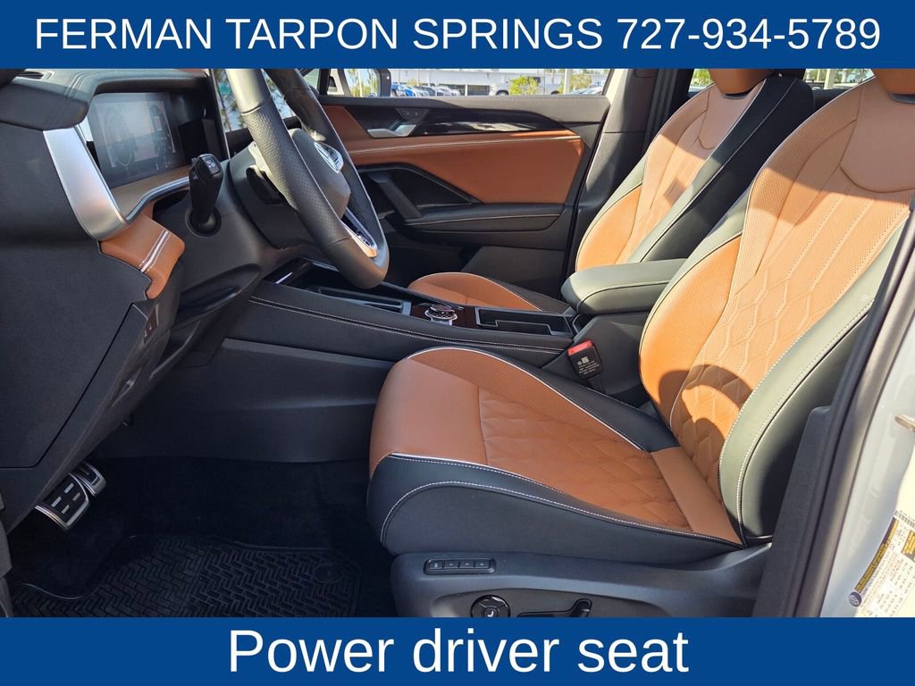 Used 2026 Volkswagen Tiguan SEL R-Line AWD/4WD image 13