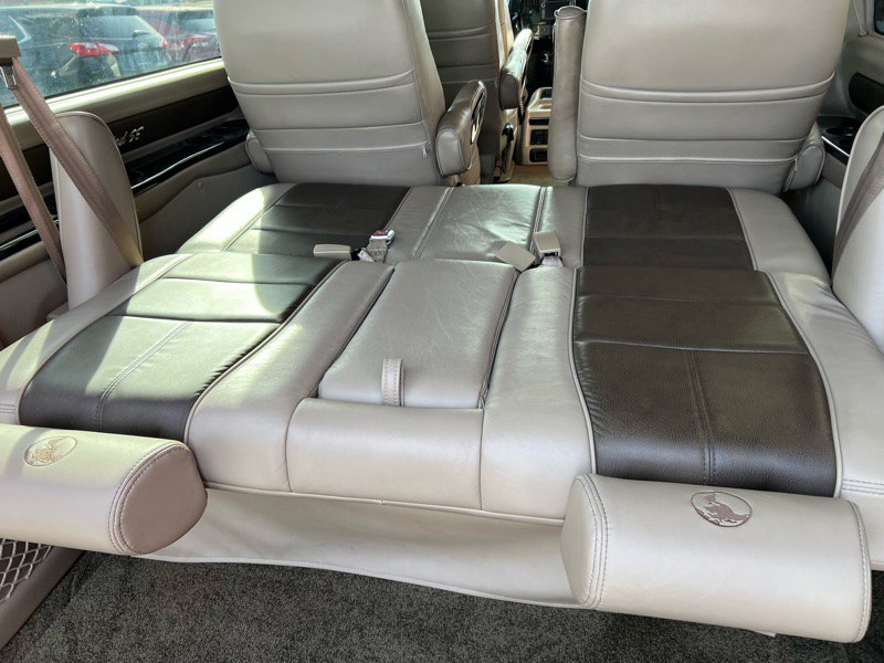 Used 2019 Chevrolet Express 2500 Extended w/ Enhanced Convenience Package image 5