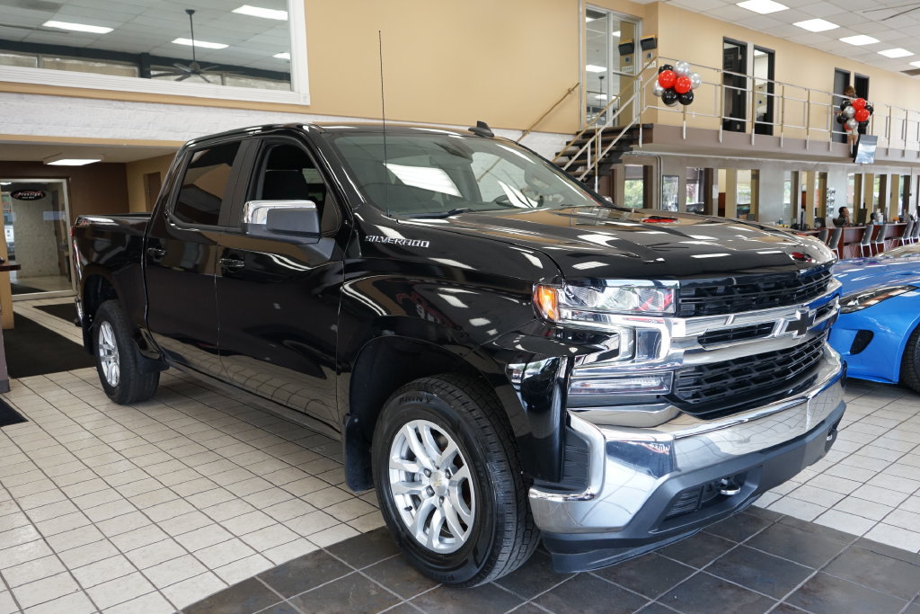 Used 2020 Chevrolet Silverado 1500 LT w/ All-Star Edition AWD/4WD image 17