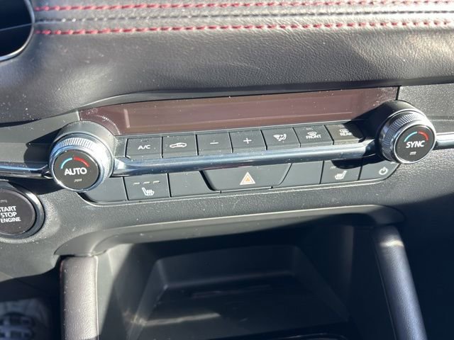Used 2024 MAZDA MAZDA3 s image 11