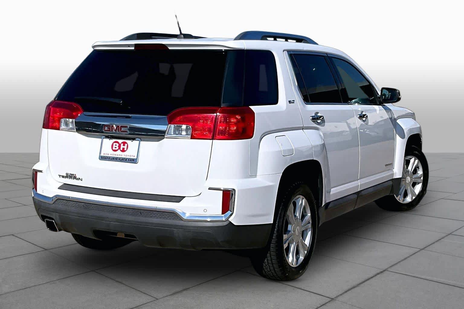 Used 2017 GMC Terrain SLT w/ Driver Alert Package I FWD image 12