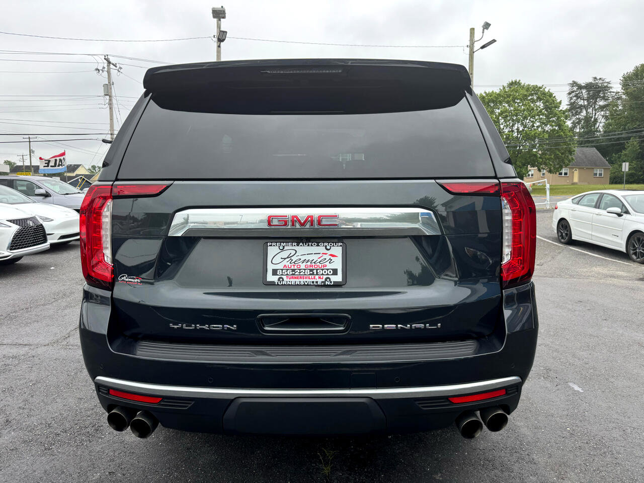 Used 2021 GMC Yukon Denali image 6