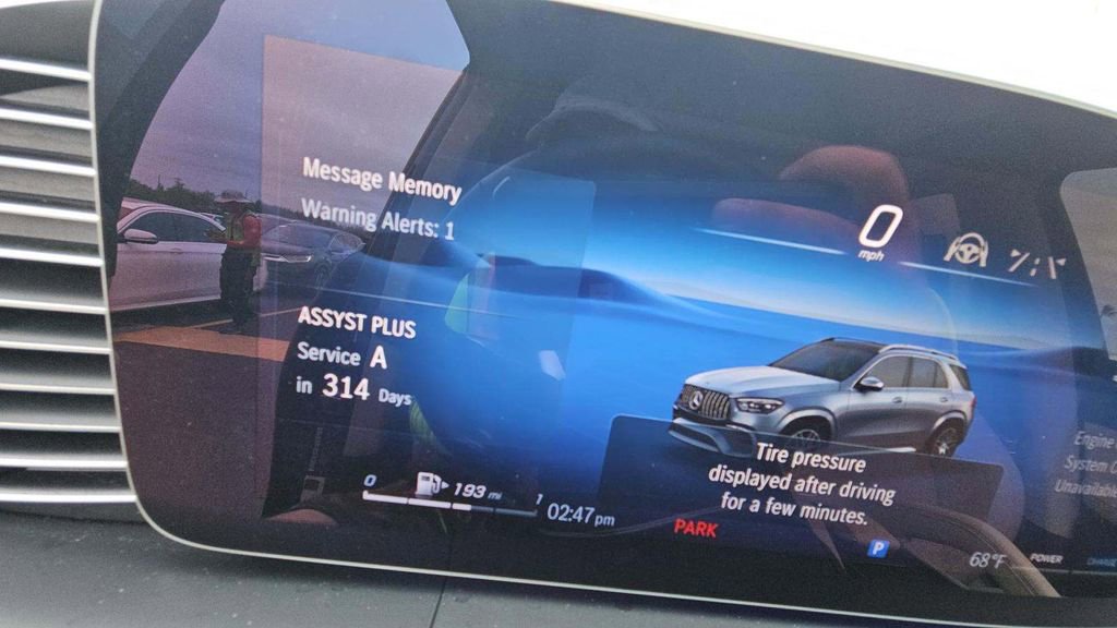 Used 2024 Mercedes-Benz GLE 53 AMG 4MATIC image 18