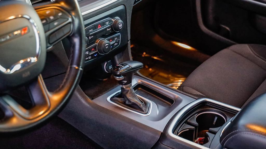 Used 2022 Dodge Charger SXT image 20