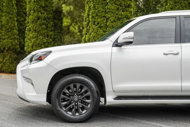 Used 2023 Lexus GX 460 Premium w/ Premium Package AWD/4WD image 10