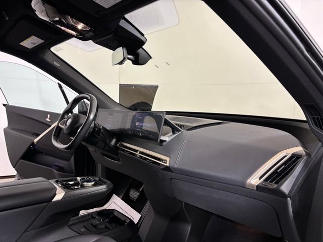 Certified 2024 BMW iX xDrive50 w/ Sport Package AWD/4WD image 22