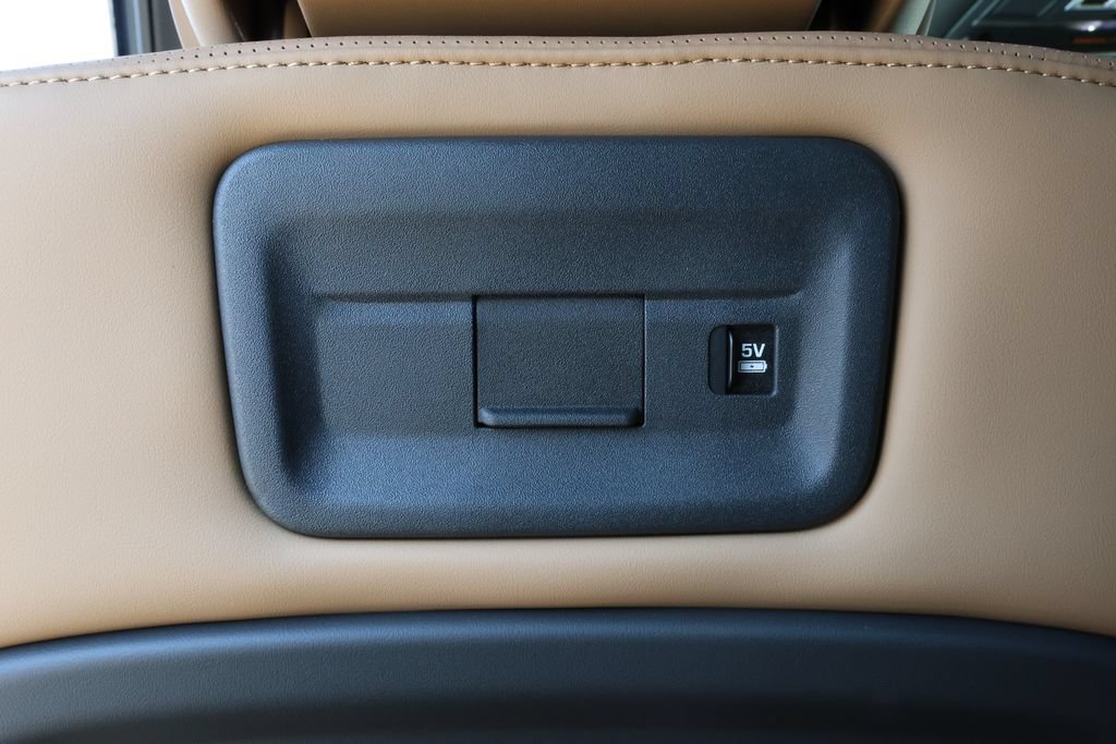 New 2026 Land Rover Discovery Dynamic SE AWD/4WD image 37