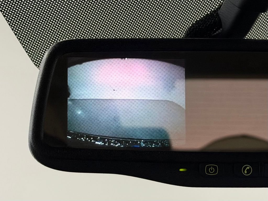 Used 2011 Buick Enclave CXL FWD image 18