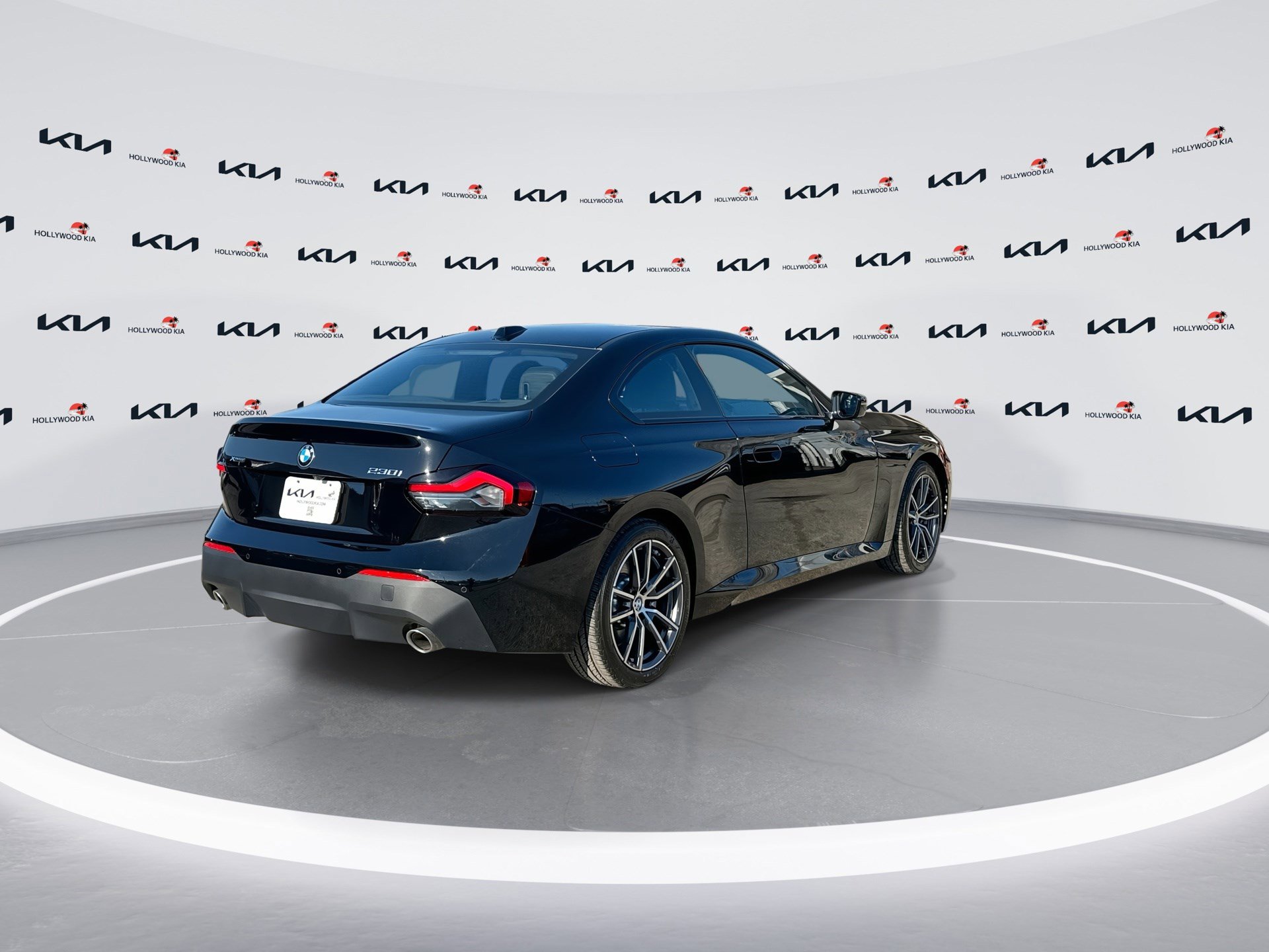 Used 2024 BMW 230i xDrive Coupe image 8