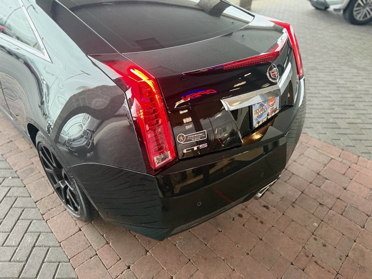 Used 2015 Cadillac CTS V RWD image 13