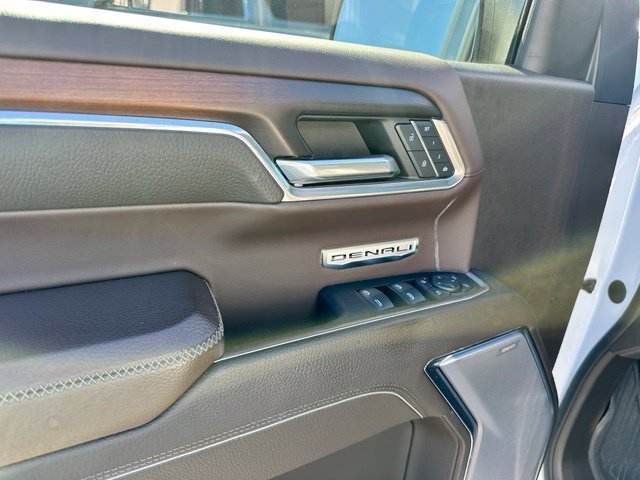Used 2024 GMC Sierra 1500 Denali AWD/4WD image 29