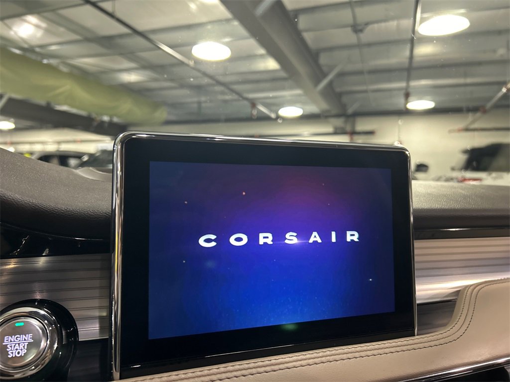Certified 2022 Lincoln Corsair AWD w/ Premium Package image 15