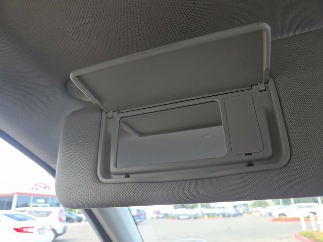 Used 2023 Honda HR-V LX image 17