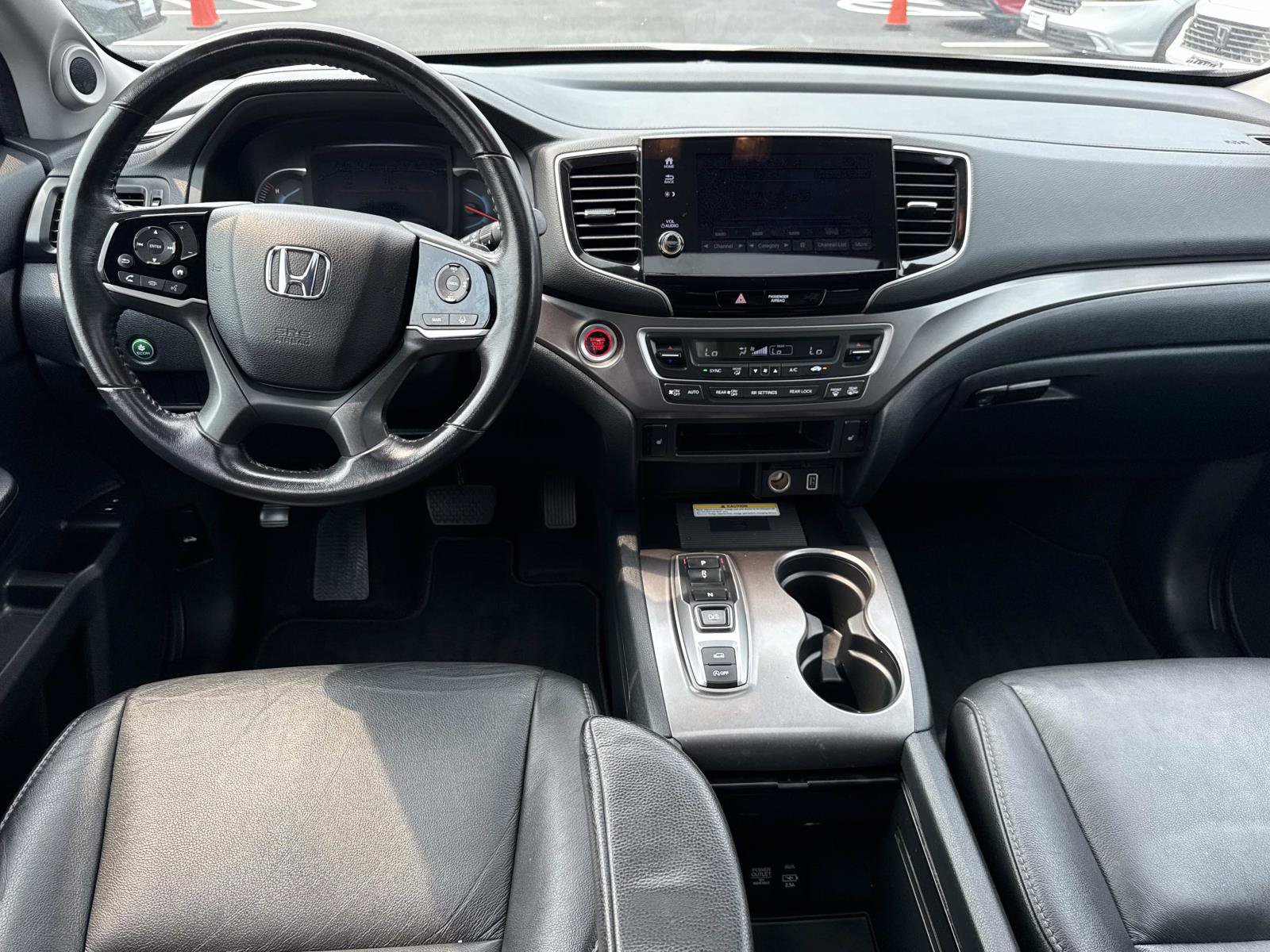 Used 2022 Honda Pilot Special Edition image 2