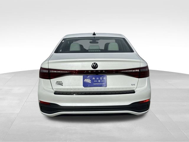 New 2026 Volkswagen Jetta SE image 4