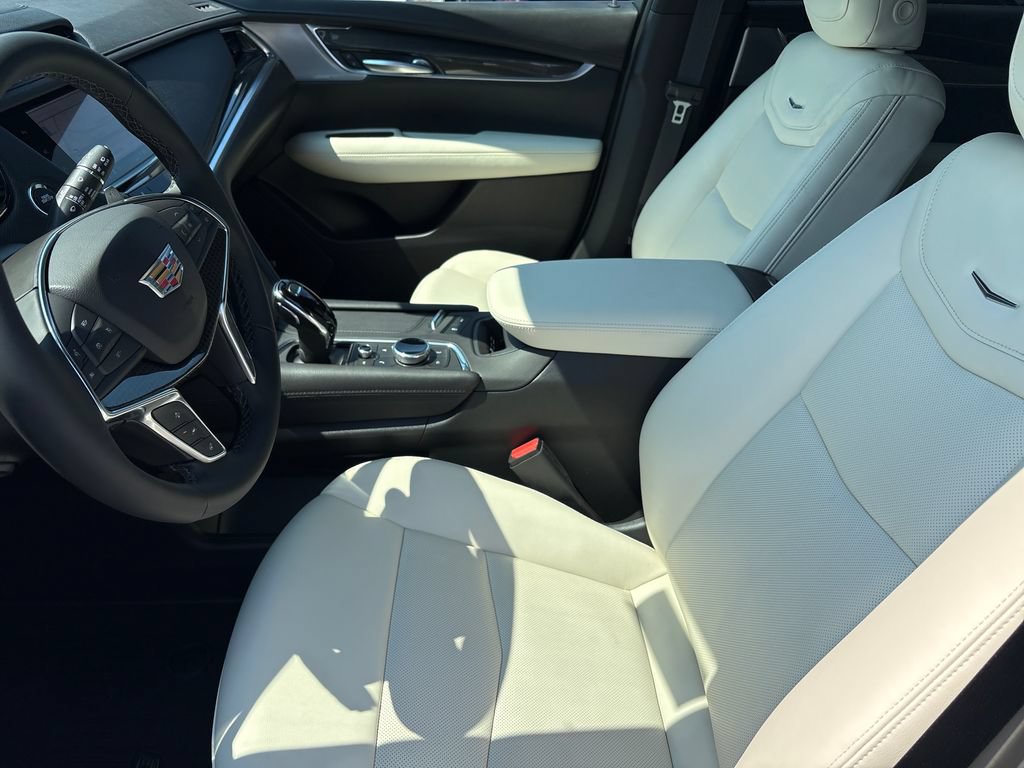 New 2026 Cadillac XT5 Sportv AWD/4WD image 6