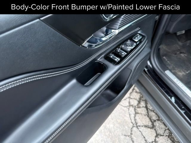 Used 2022 Lincoln Corsair Reserve w/ Equipment Group 201A image 13