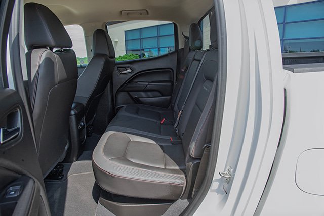Used 2019 GMC Canyon All Terrain w/ Trailering Package AWD/4WD image 16