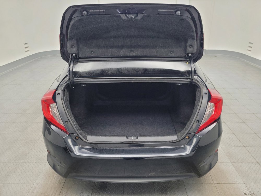 Used 2018 Honda Civic EX image 29