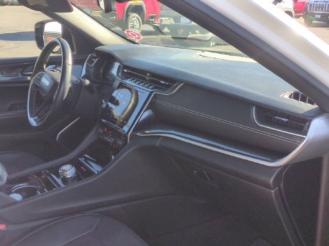 Used 2022 Jeep Grand Cherokee L Laredo AWD/4WD image 37