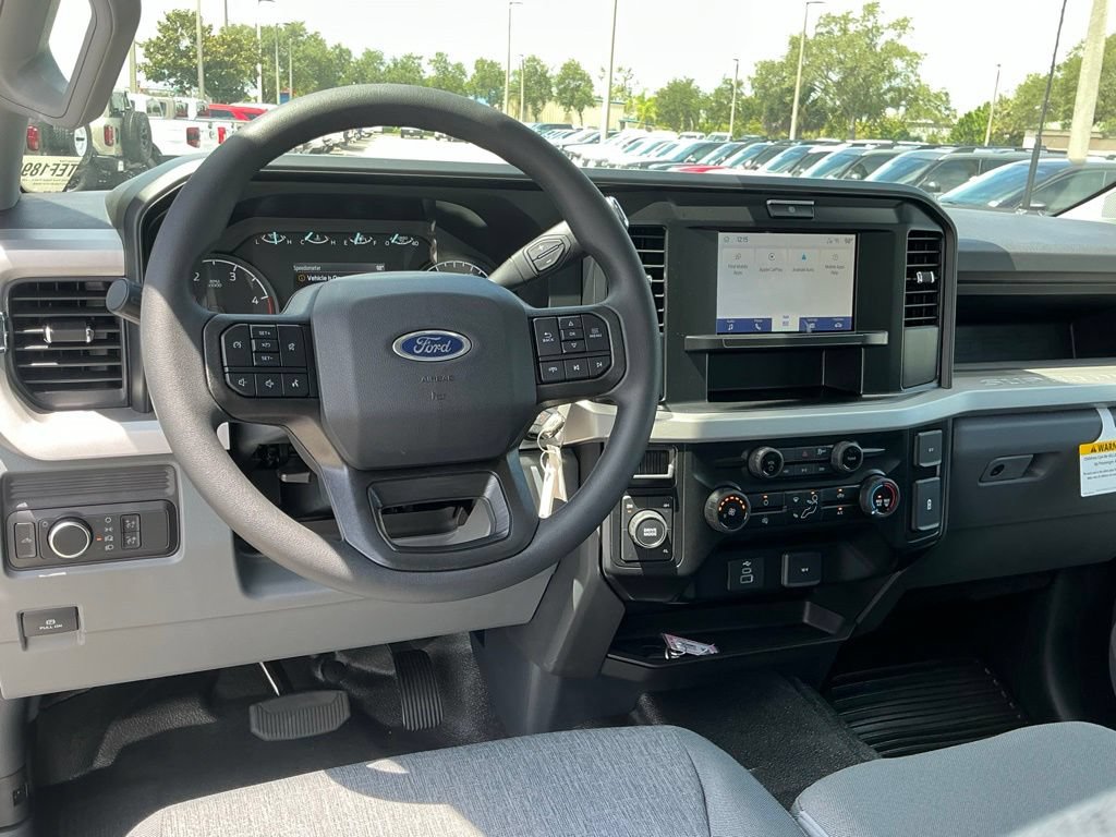 New 2026 Ford F250 XL w/ XL Driver Assist Package AWD/4WD image 35